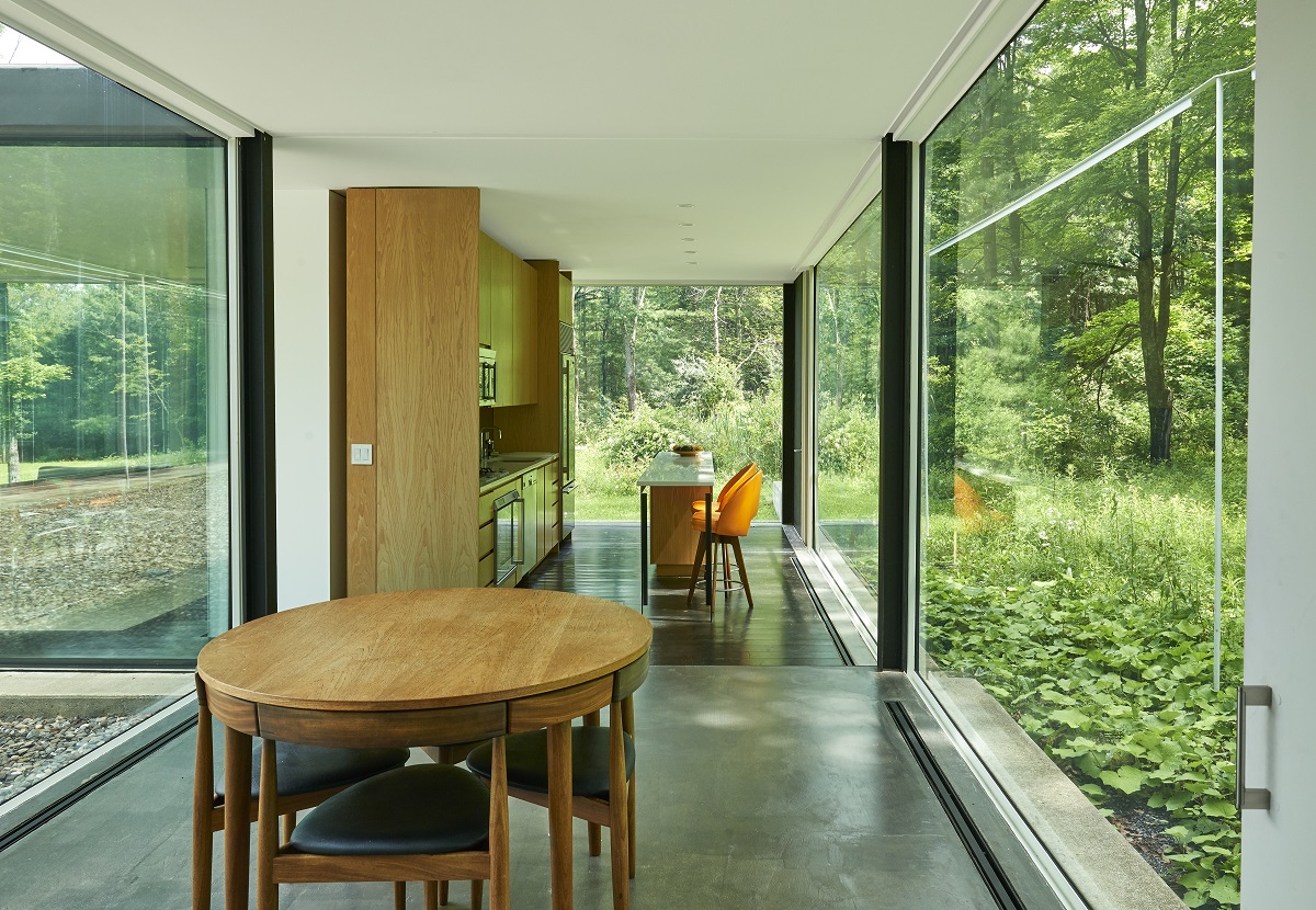 2M GefterPress House Was Designed as an Homage to Philip Johnson's