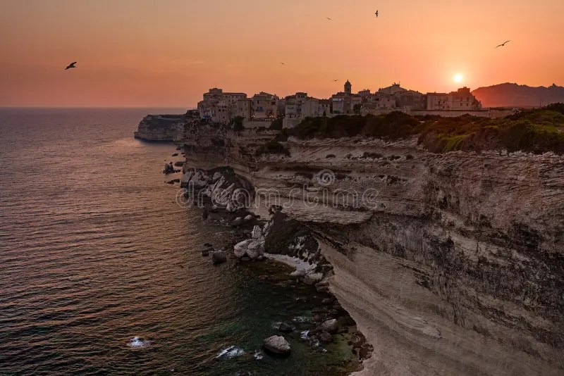 Images Coucher Du Soleil Sur Bonifacio Téléchargez 13