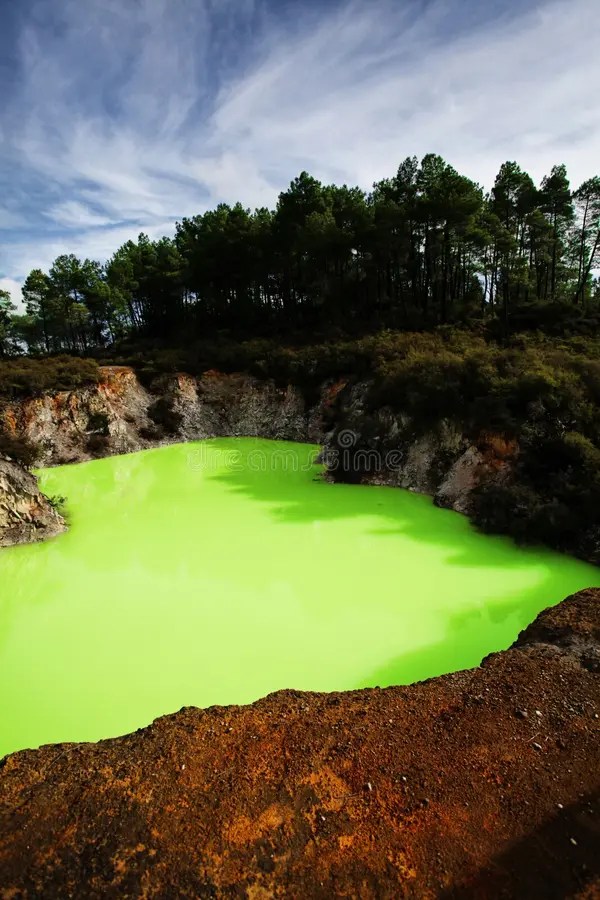 1+ Devil bath wai o tapu thermal wonderland Free Stock Photos