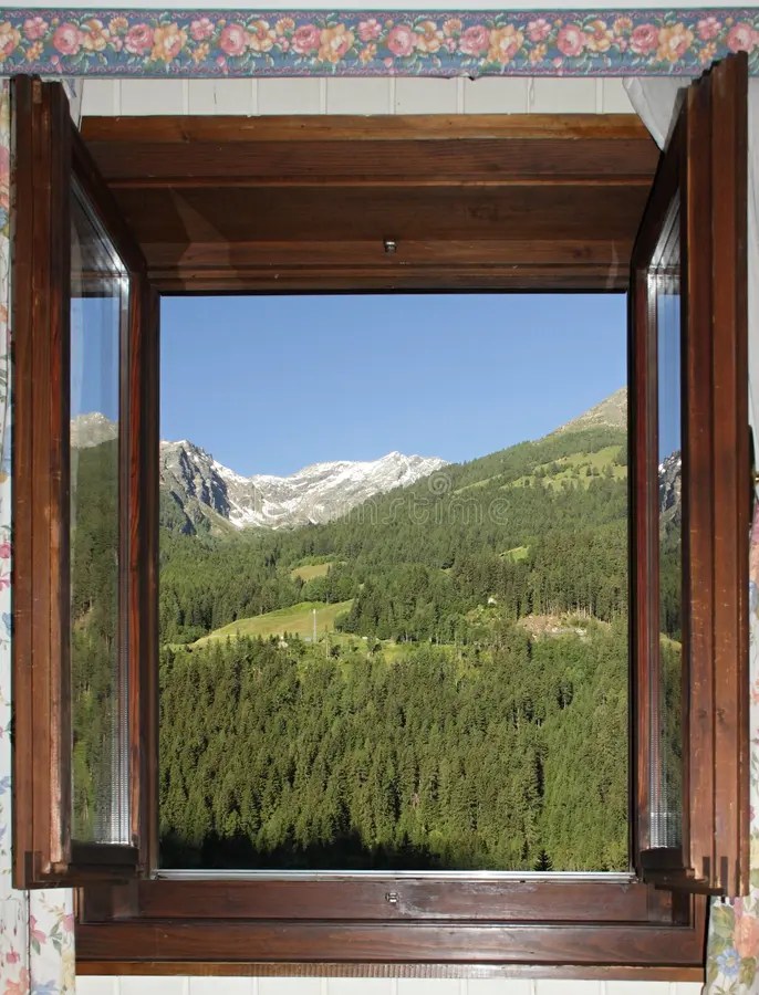 Offenes Fenster stockfoto. Bild von wald, glas, holz