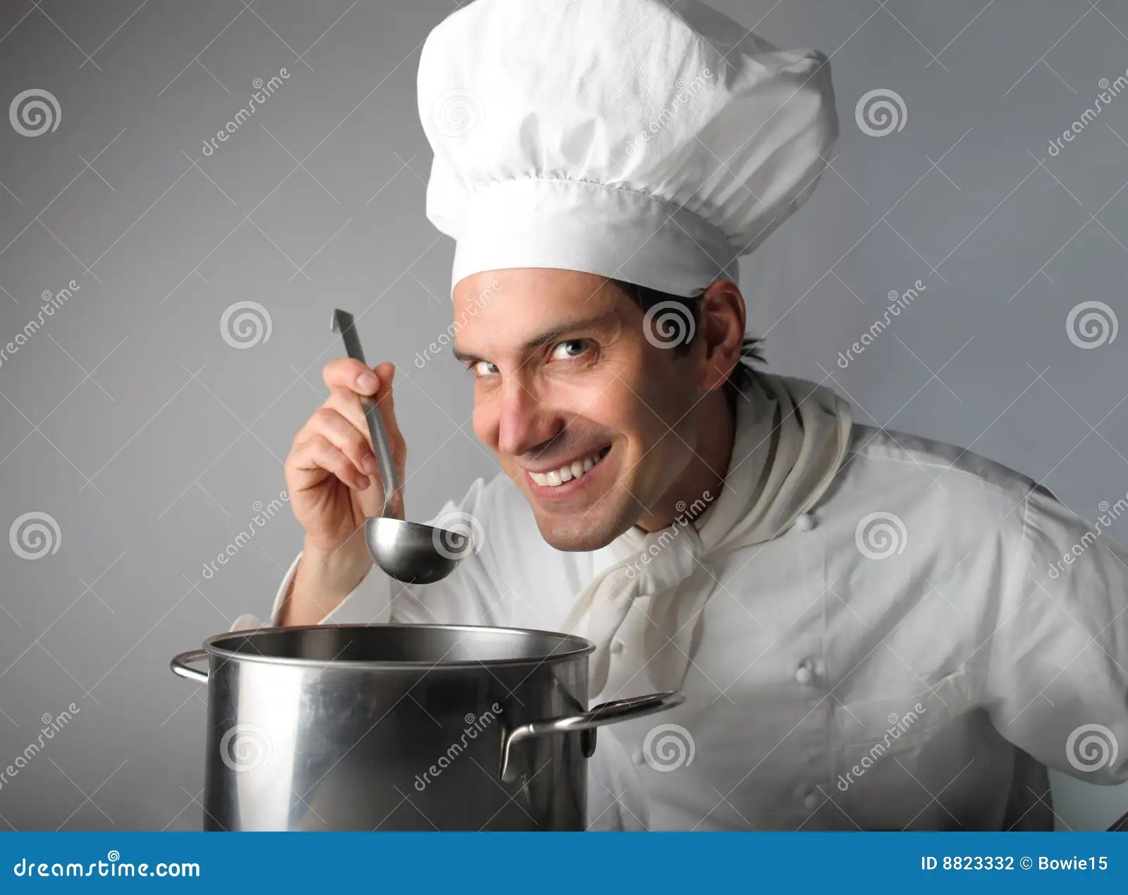 Cuoco fotografia stock. Immagine di cucina, sapore, preparazione 8823332