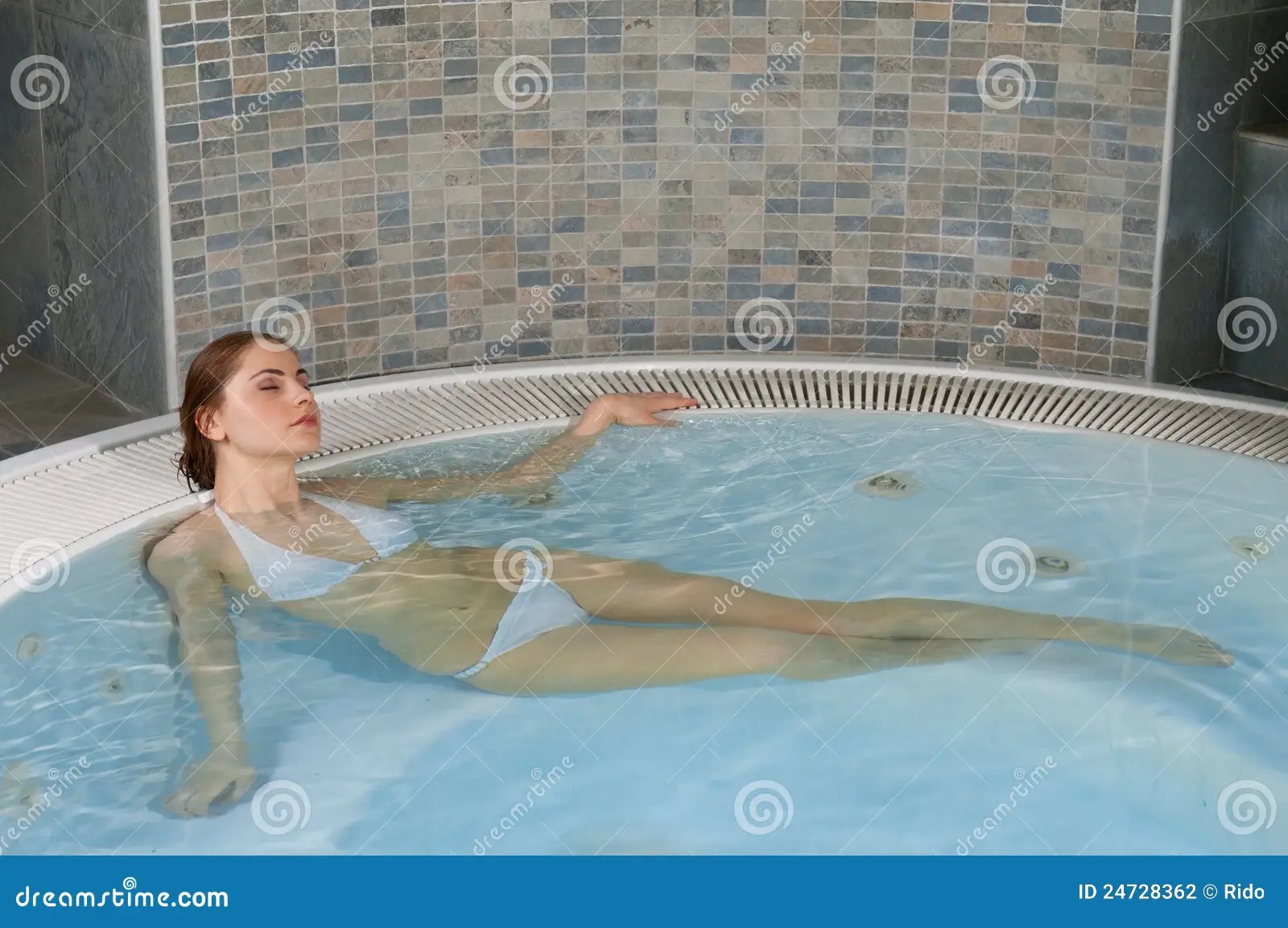 Hydro massage in jacuzzi stock photo. Image of body, jacuzzi 24728362