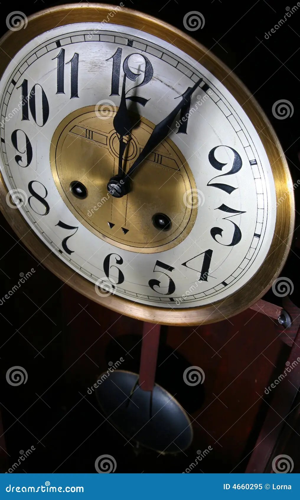Pendulum Clock Royalty Free Stock Photo Image 4660295