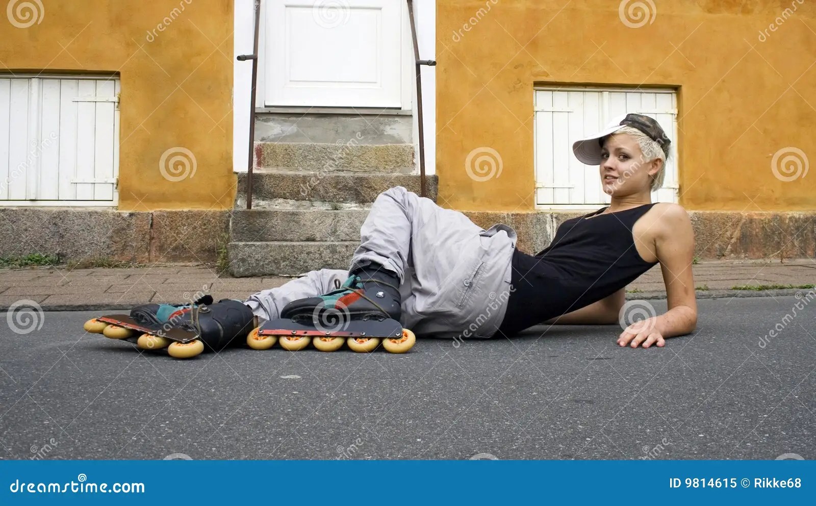 Rollerskating stock image. Image of outdoors, girl, rollerblades 9814615