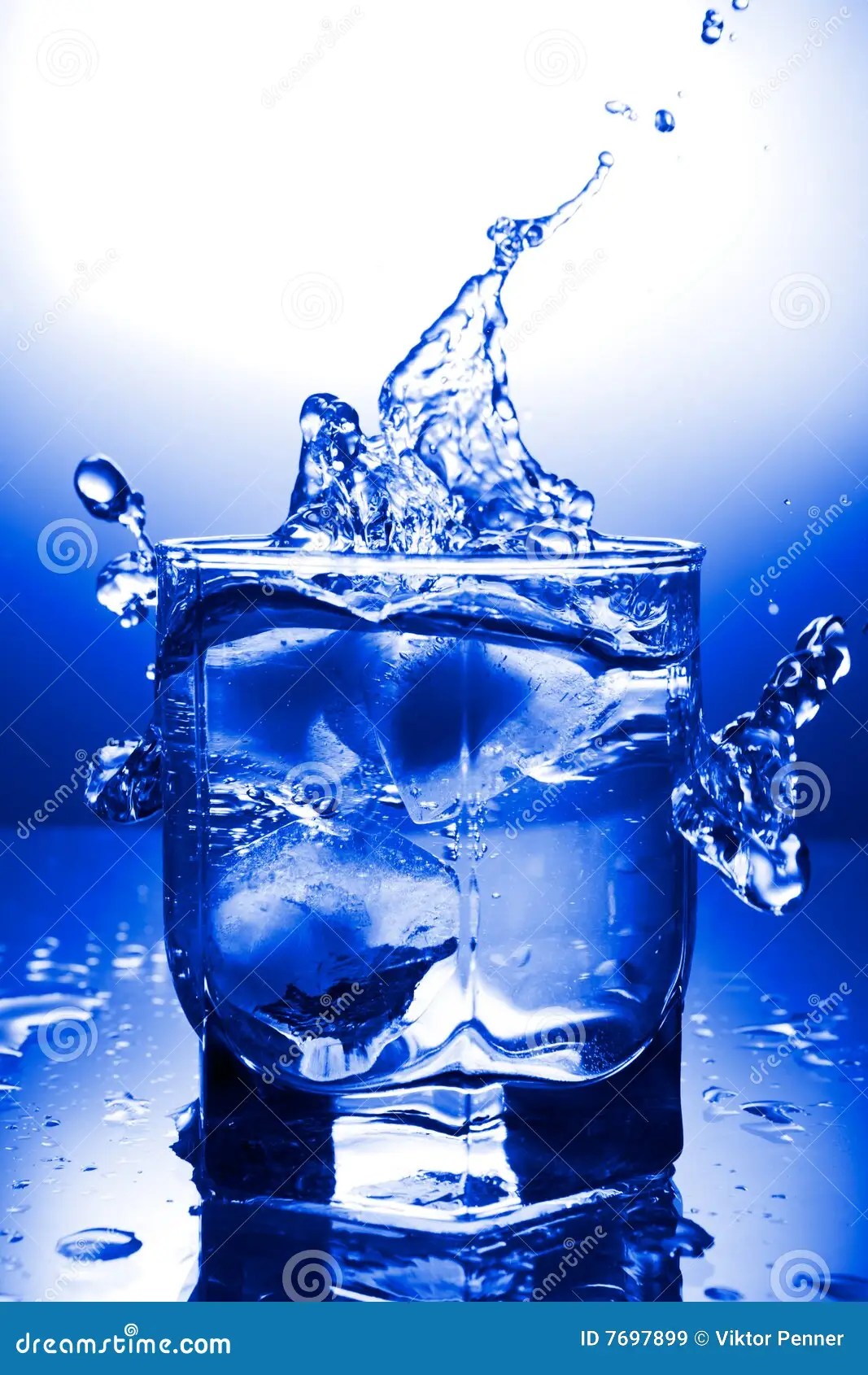 Water Refreshing Royalty Free Stock Images Image 7697899
