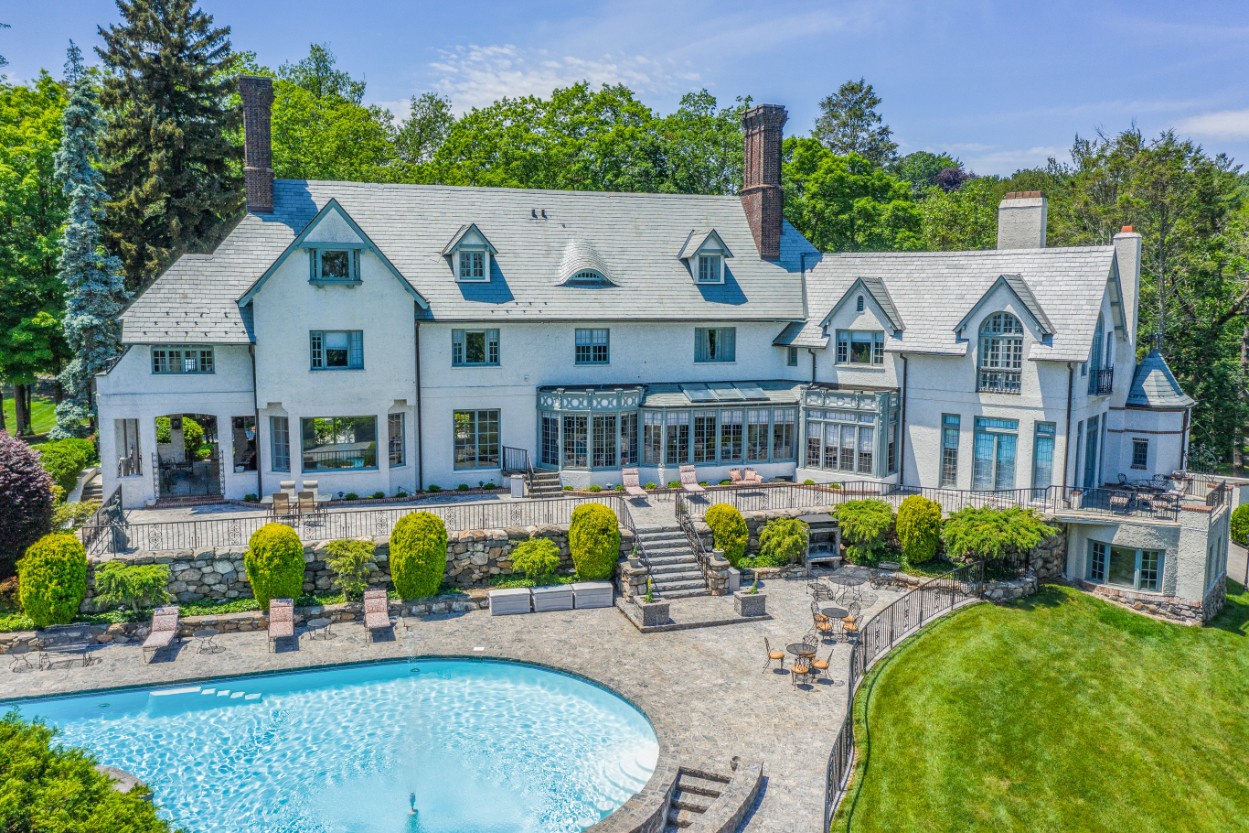 25 Doubling Rd, Greenwich, CT, 06830 Nest Seekers Nest Seekers