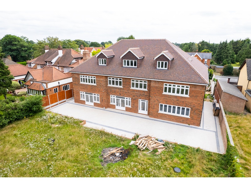 41 Parkstone Ave, Hornchurch, Greater London, RM11 Nest Seekers