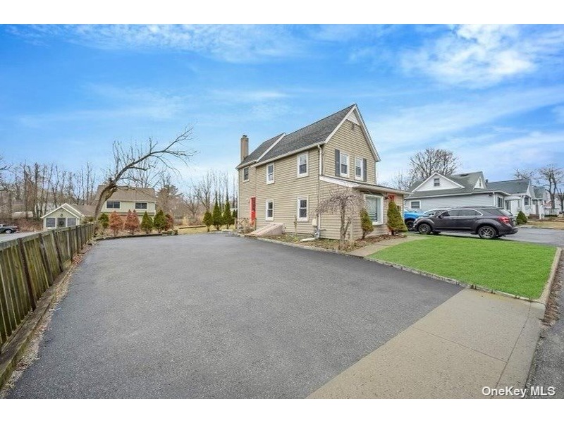 26 First Ave, Kings Park, NY, 11754 2 BR for sale, Residential sales