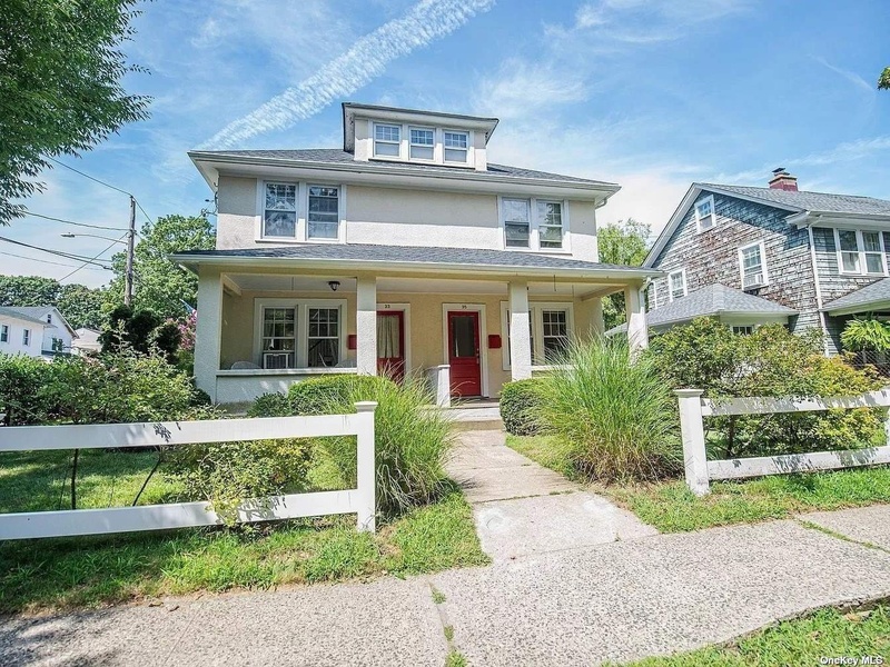35 Ivy, Oyster Bay, NY, 11771 3 BR for rent, Residential Lease