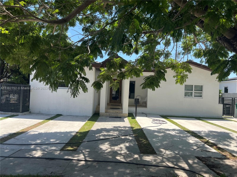 2100 SW 15th St, Miami, FL, 33145 3 BR for sale, Residential sales