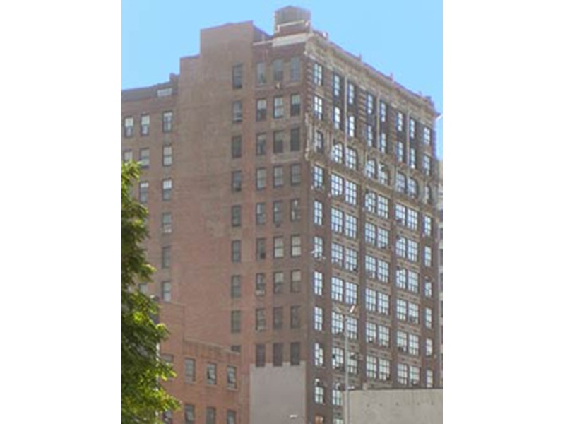 Glass Farmhouse 448 W 37th St, New York, NY 10018 USA