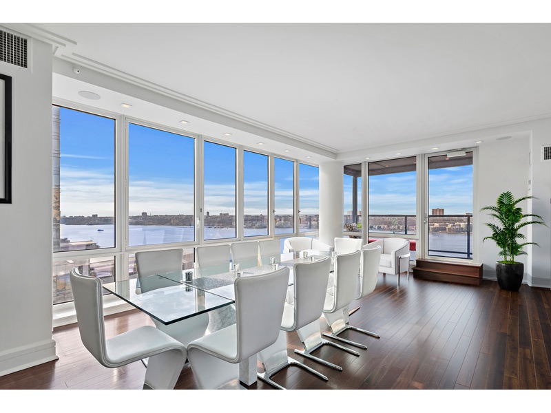 60 Riverside Blvd, New York, New York, 10069 3 BR for sale, apartment