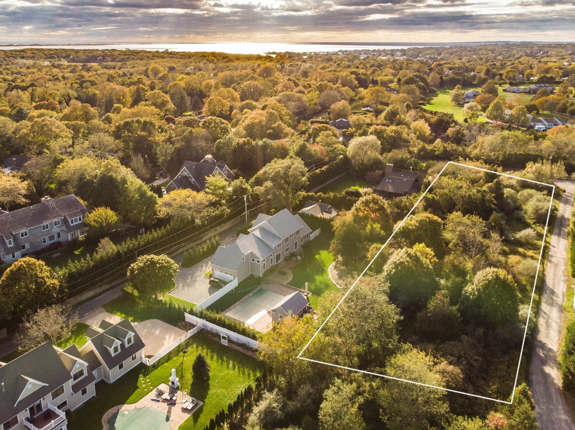 50 Tuckahoe Ln, Southampton, NY, 11968 for sale, Land sales Nest