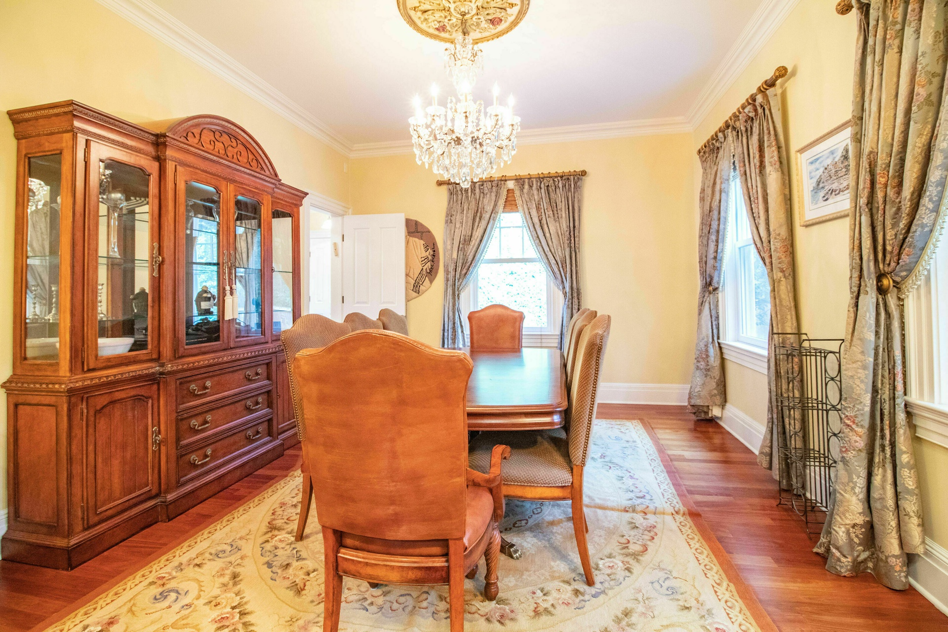 749 Hill St, Southampton, New York, 11968 6 BR for sale, single