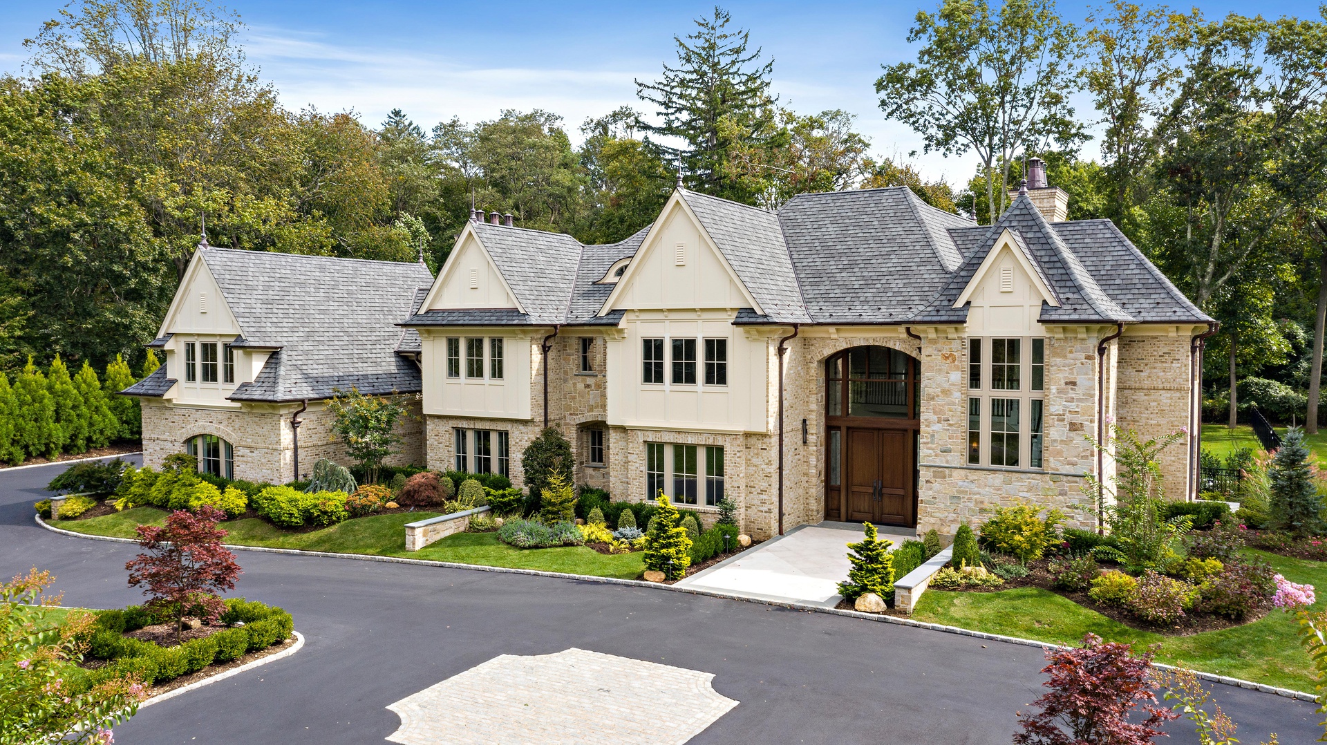 12 Wenwood Dr, Brookville NY, Glen Head, NY, 11545 Nest Seekers