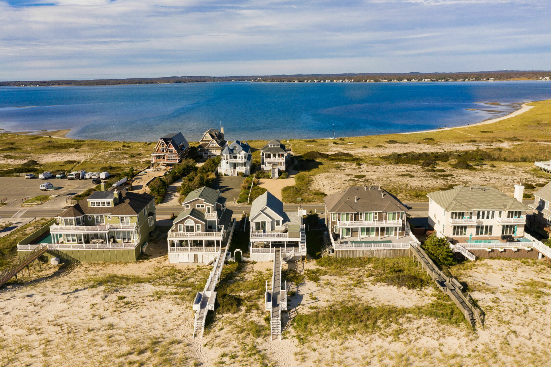 753 Dune Rd, Westhampton Beach, New York, 11978 4 BR for sale, single