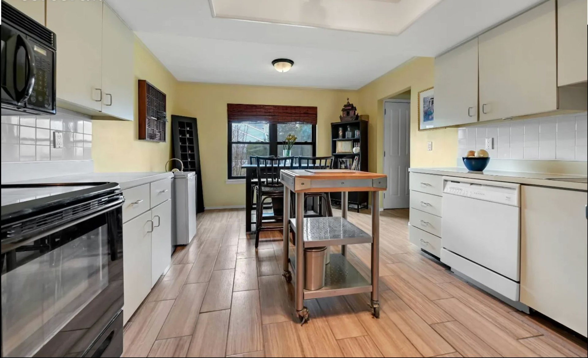 50 Hubbard Ln Unit 43, Southampton, NY, 11968 2 BR for rent, Condo