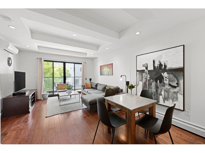 189 Greenpoint Avenue, Brooklyn, NY, 11222 1 BR for sale, Condo sales