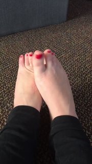 Louise Armana - wikiFeet X