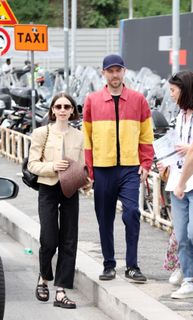 The best Lily Collins feet pictures 🤩