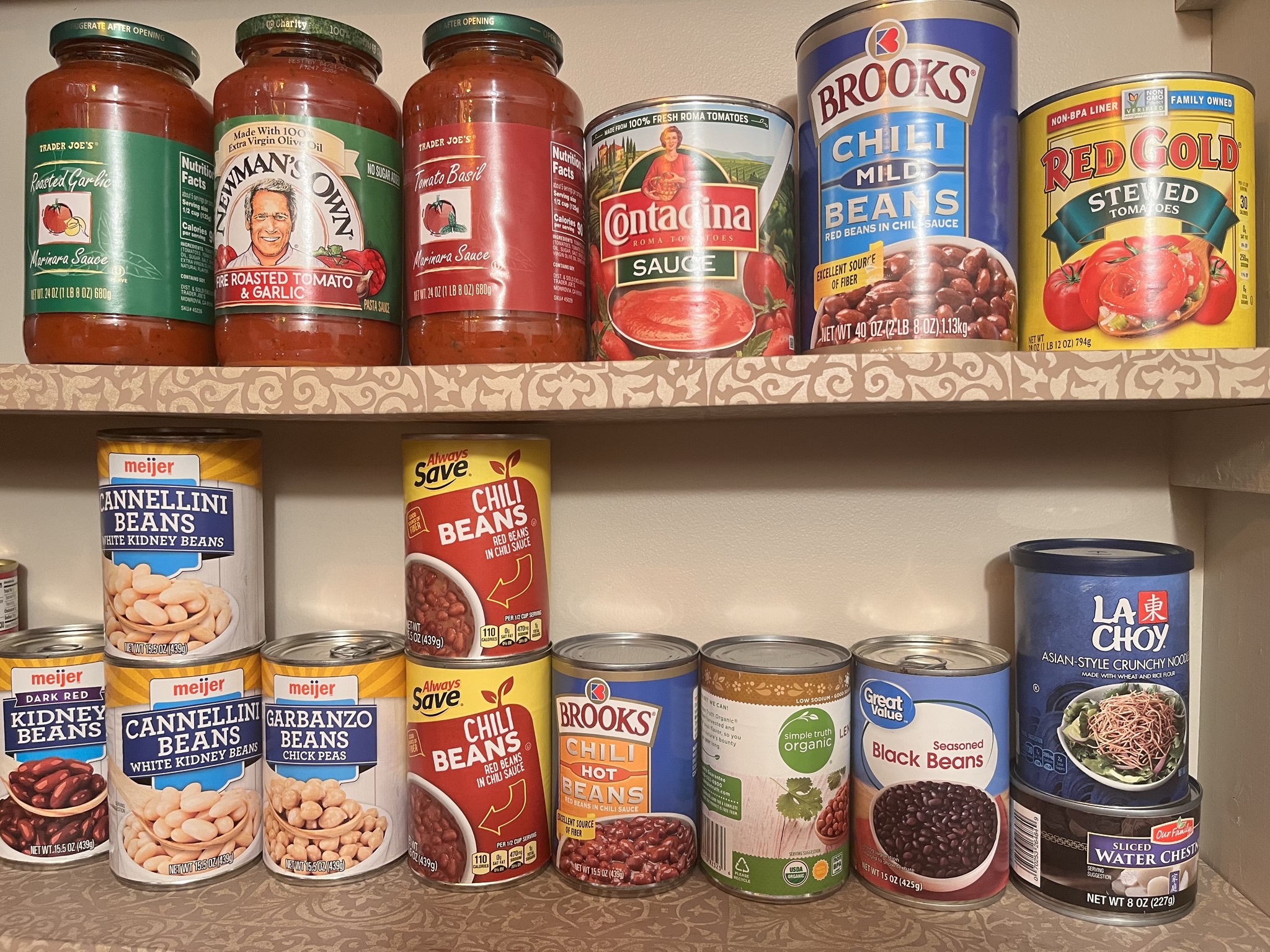 Top 8 Tips To Maximize The Shelf Life Of Stored Food For Safe Cabin