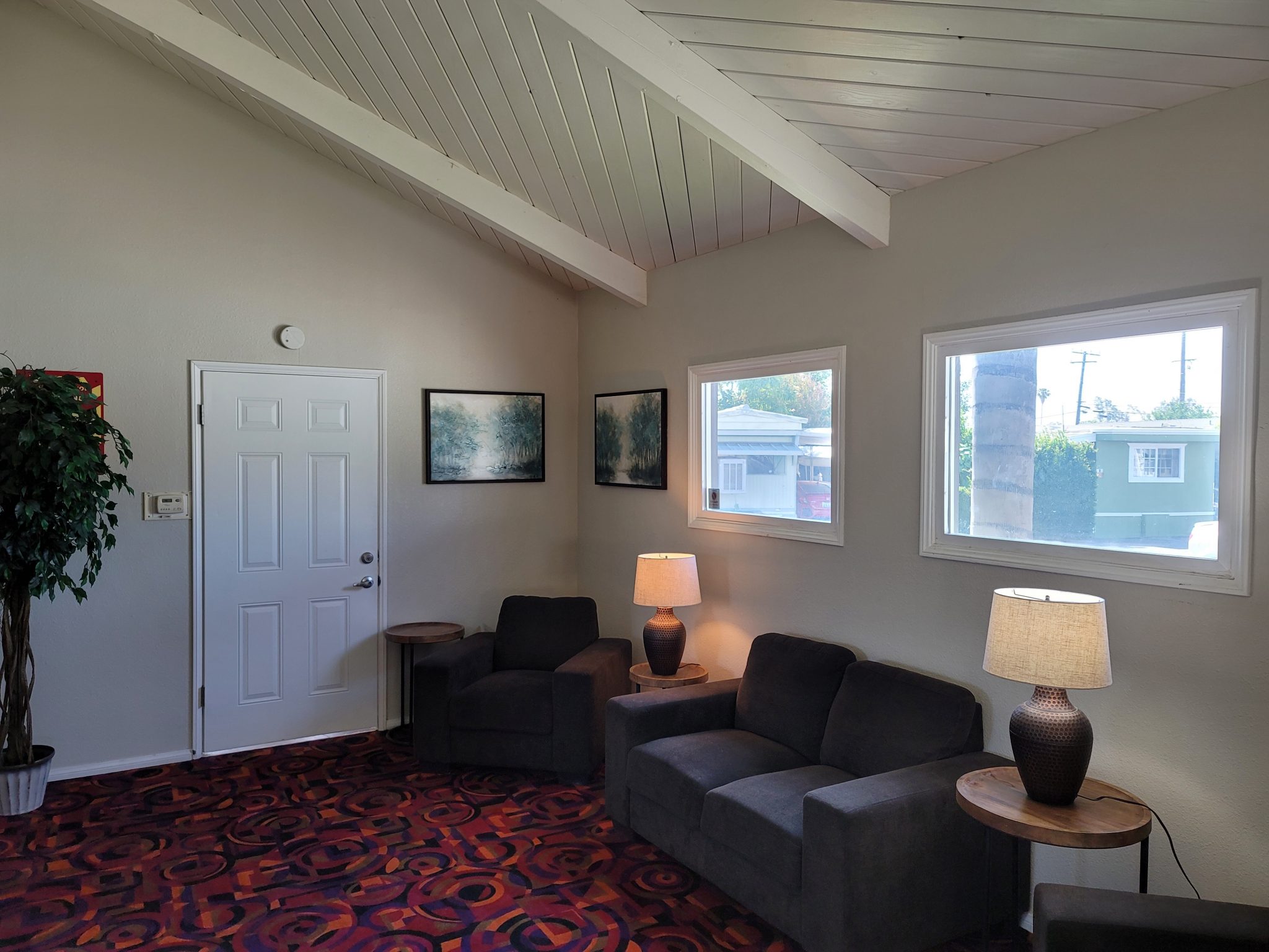 Thunderbird Mobile Home Community