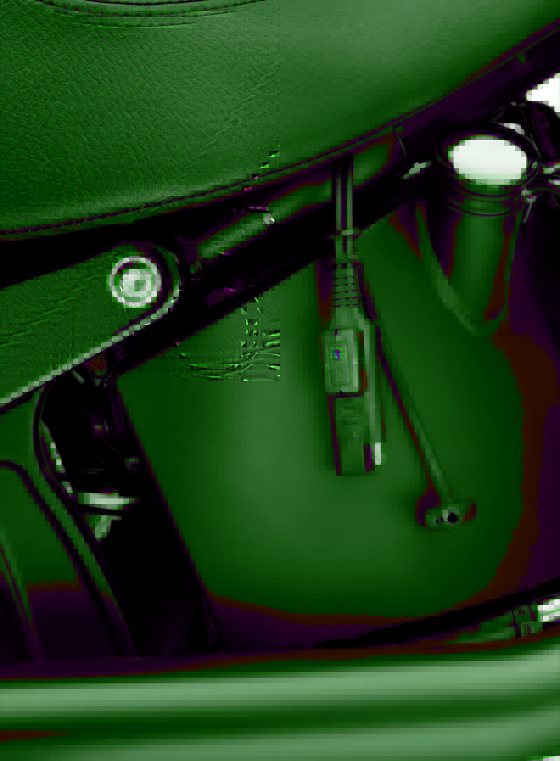 HarleyDavidson Battery Charging Harness with L.E.D. Charge Indicator