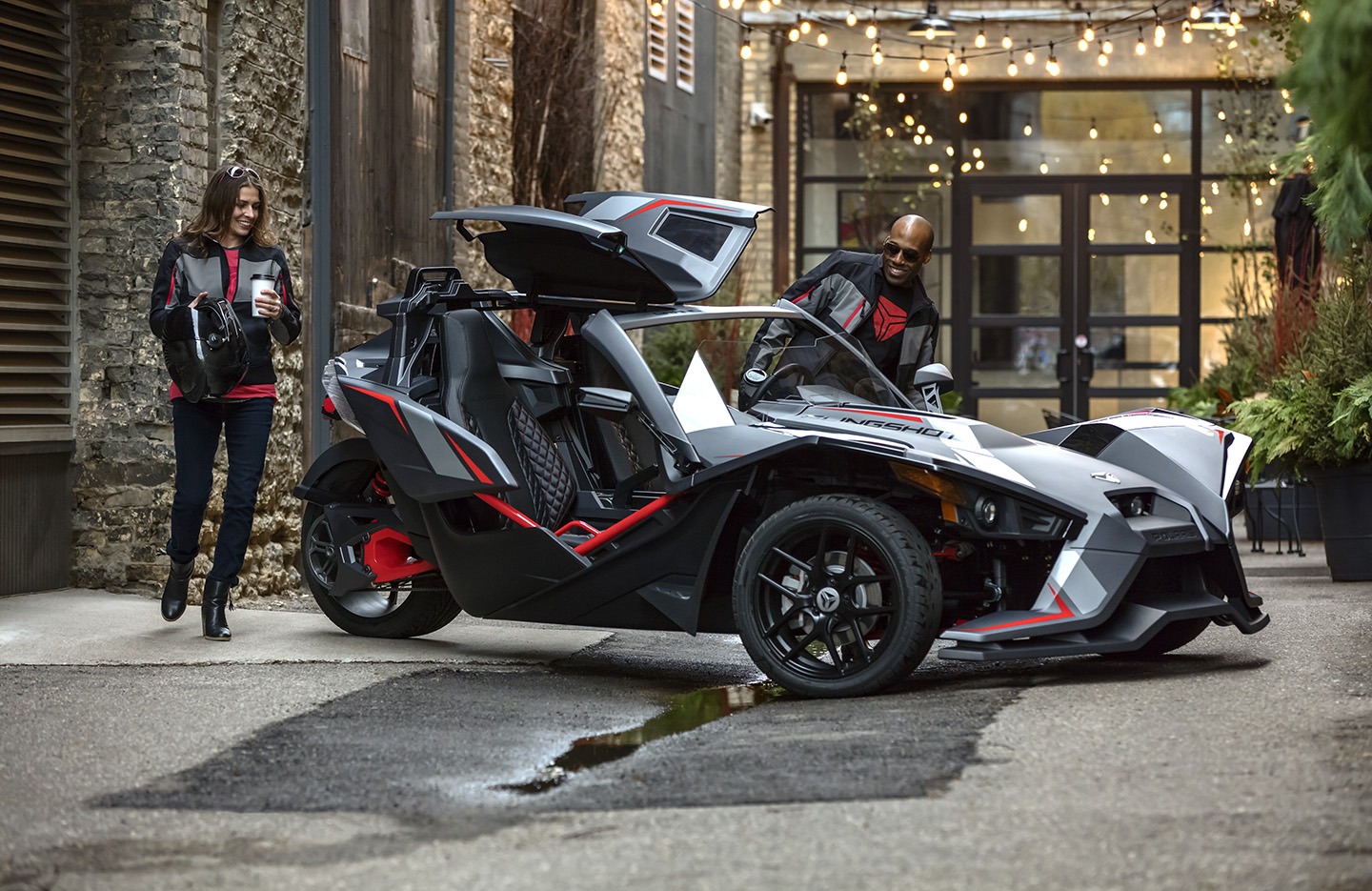 Slingshot introduces new Grand Touring Le Thunder Press