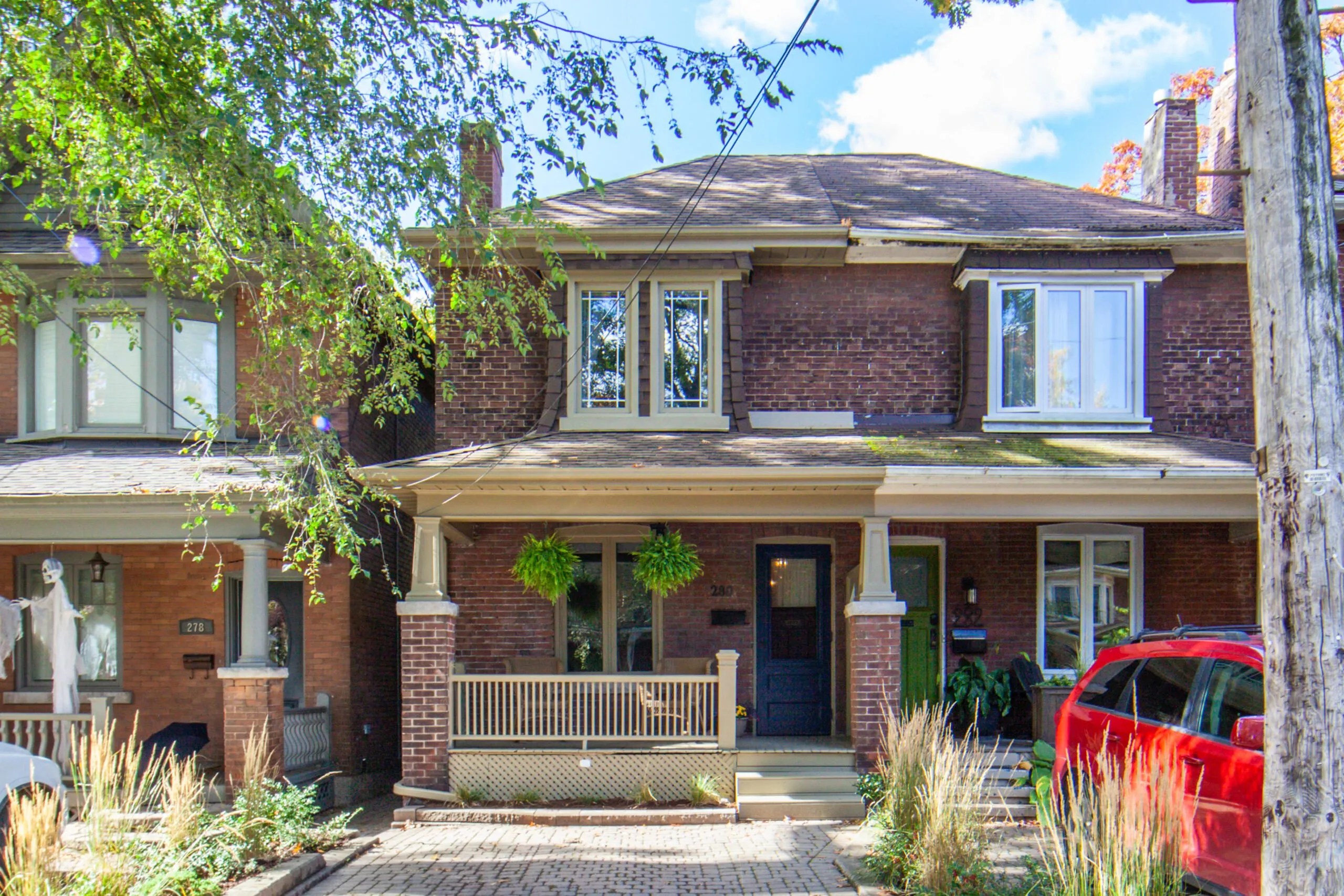 280 Beech Avenue sold by Ford Thurston & Chris Olsen