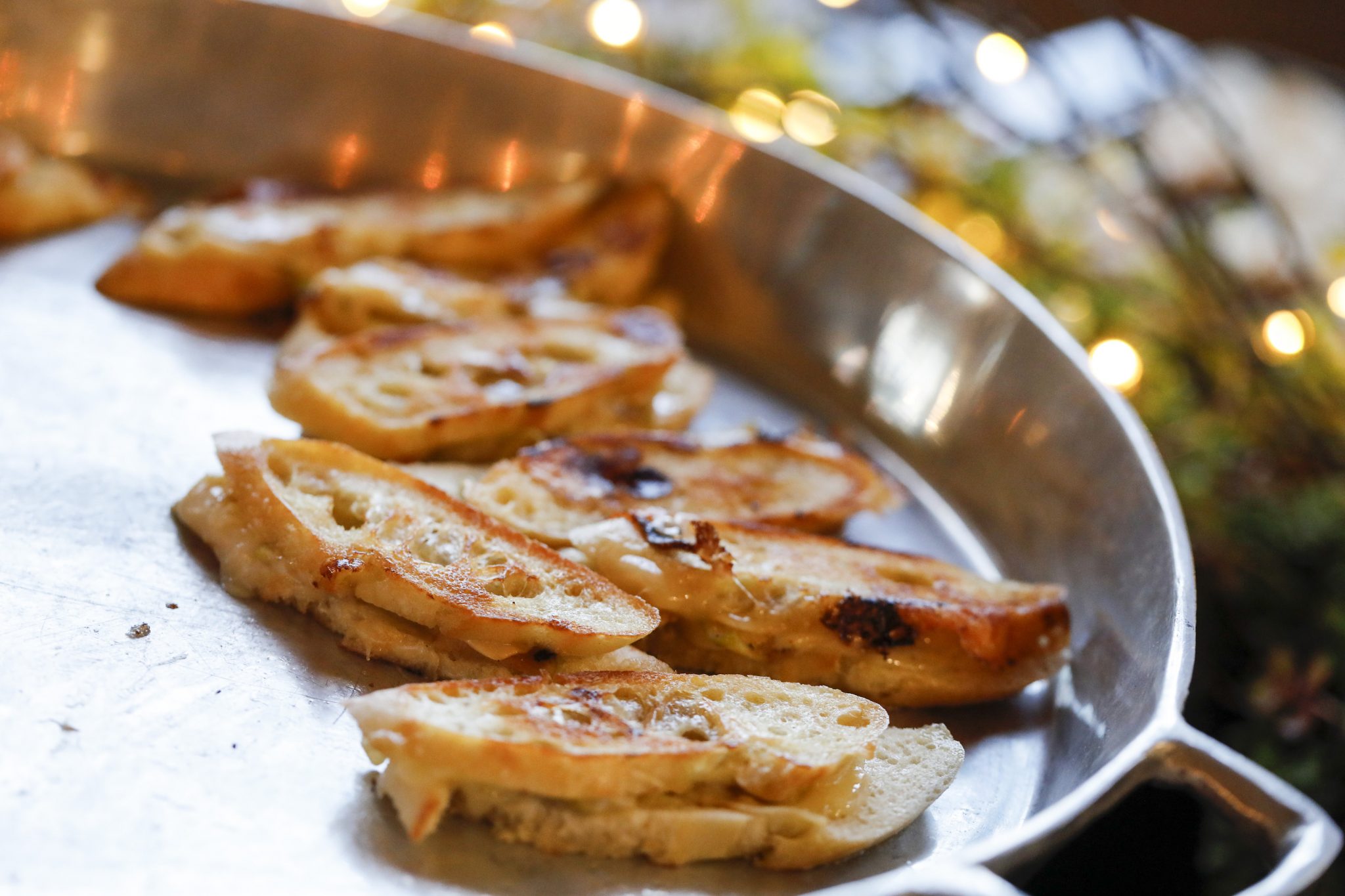 Get Catering Services in Ottawa Thyme & Again