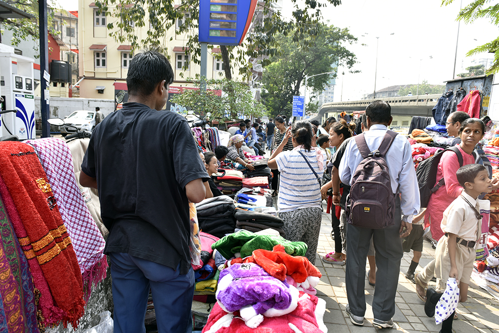A Day with Tibetan Sweater Sellers in Mumbai Central Tibetan