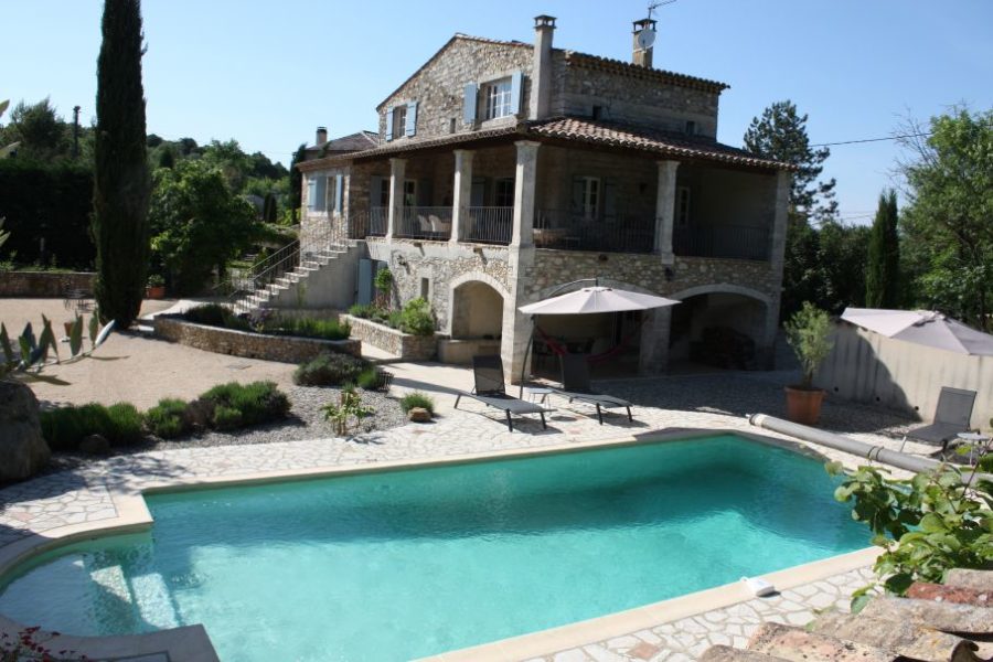 Web neem eens een kijkje in ons aanbod en ontdek jouw ideale vakantiehuis in frankrijk. Web verblijf met het gezin in een luxe vakantiehuis in frankrijk. Luxe Villa met PrivéZwembad Frankrijk Optimaal genieten v/a 113