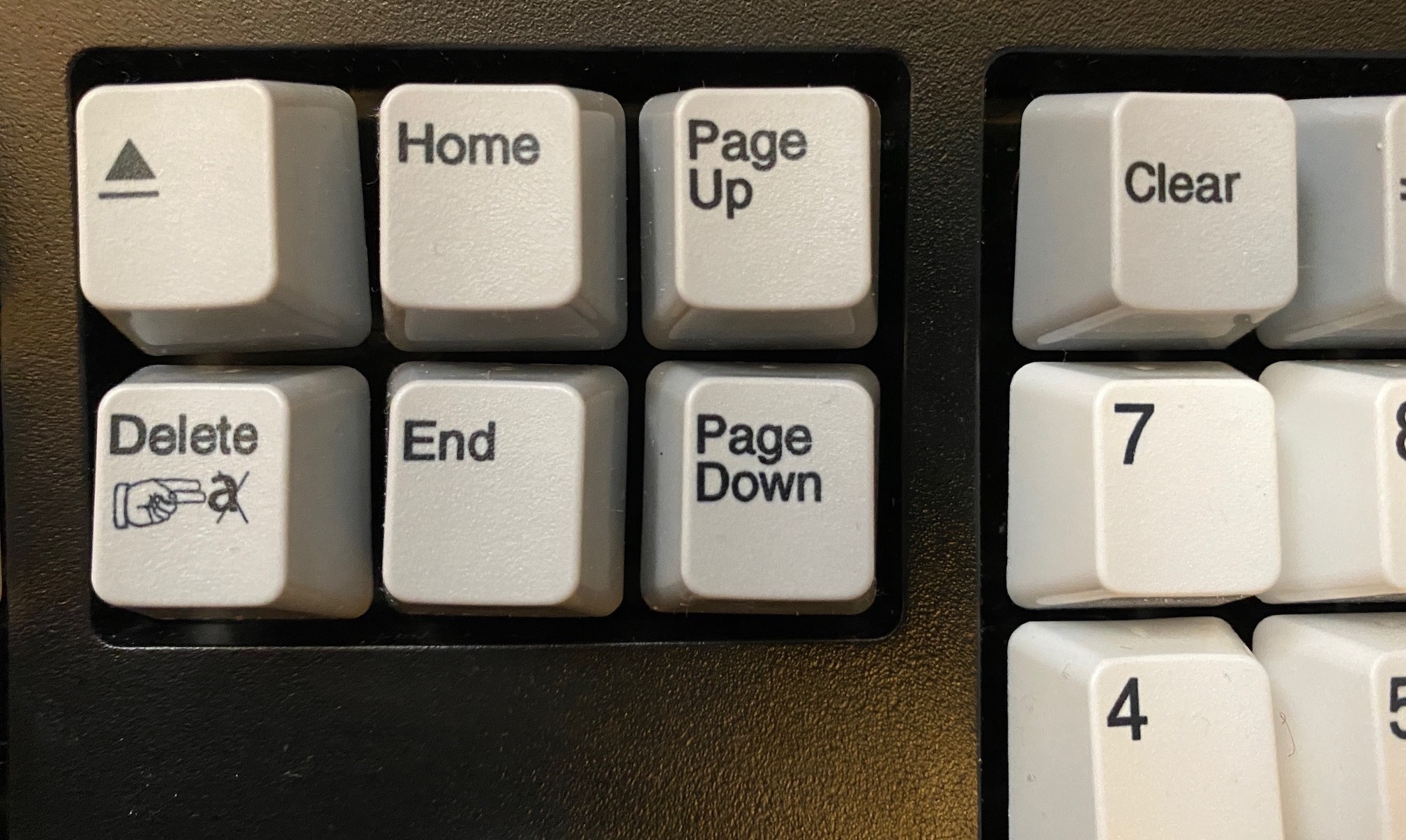 New Model M Is an AmericanMade Keyboard That Puts a Spring Back in