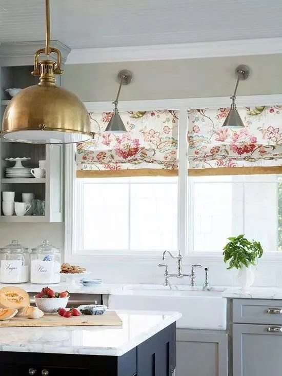 8 Ways to Dress Up the Kitchen Window {without using a curtain}