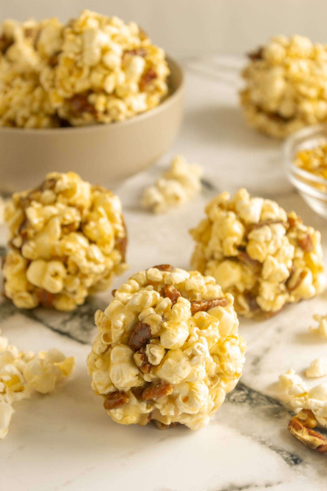Easy Caramel Popcorn Balls