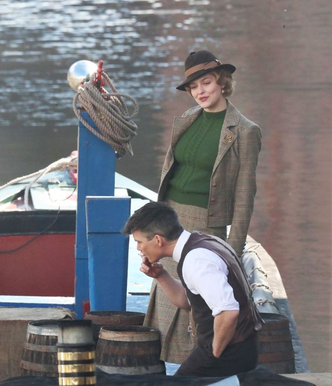 Amber Anderson is seen on the set of Peaky Blinders MiscelANA