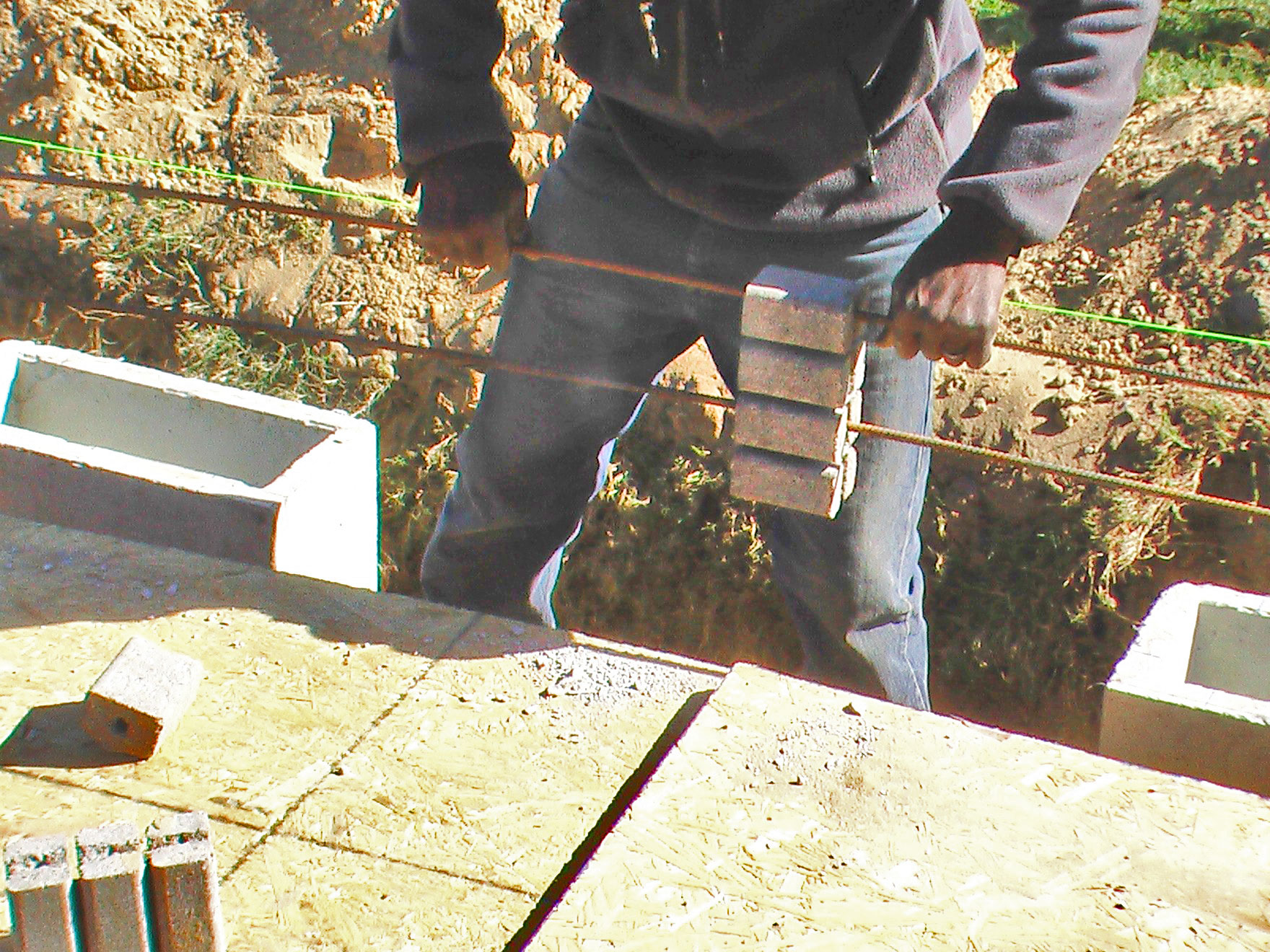 THE TIE BRICK Rebar Supports