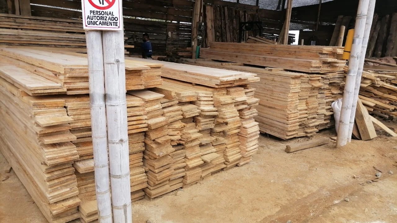Tabla para construccion en Pino de 25 cm ancho Tienda Elija Madera Legal
