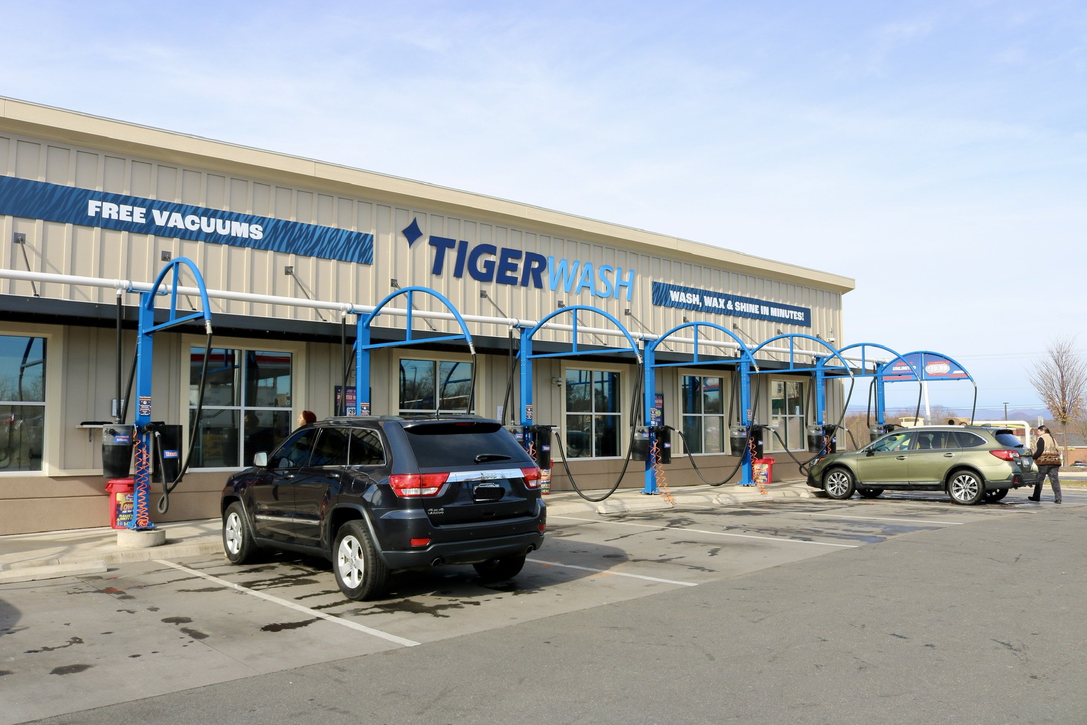 3 Reasons Why Washing Your Car This Winter Matters Tiger Wash Car