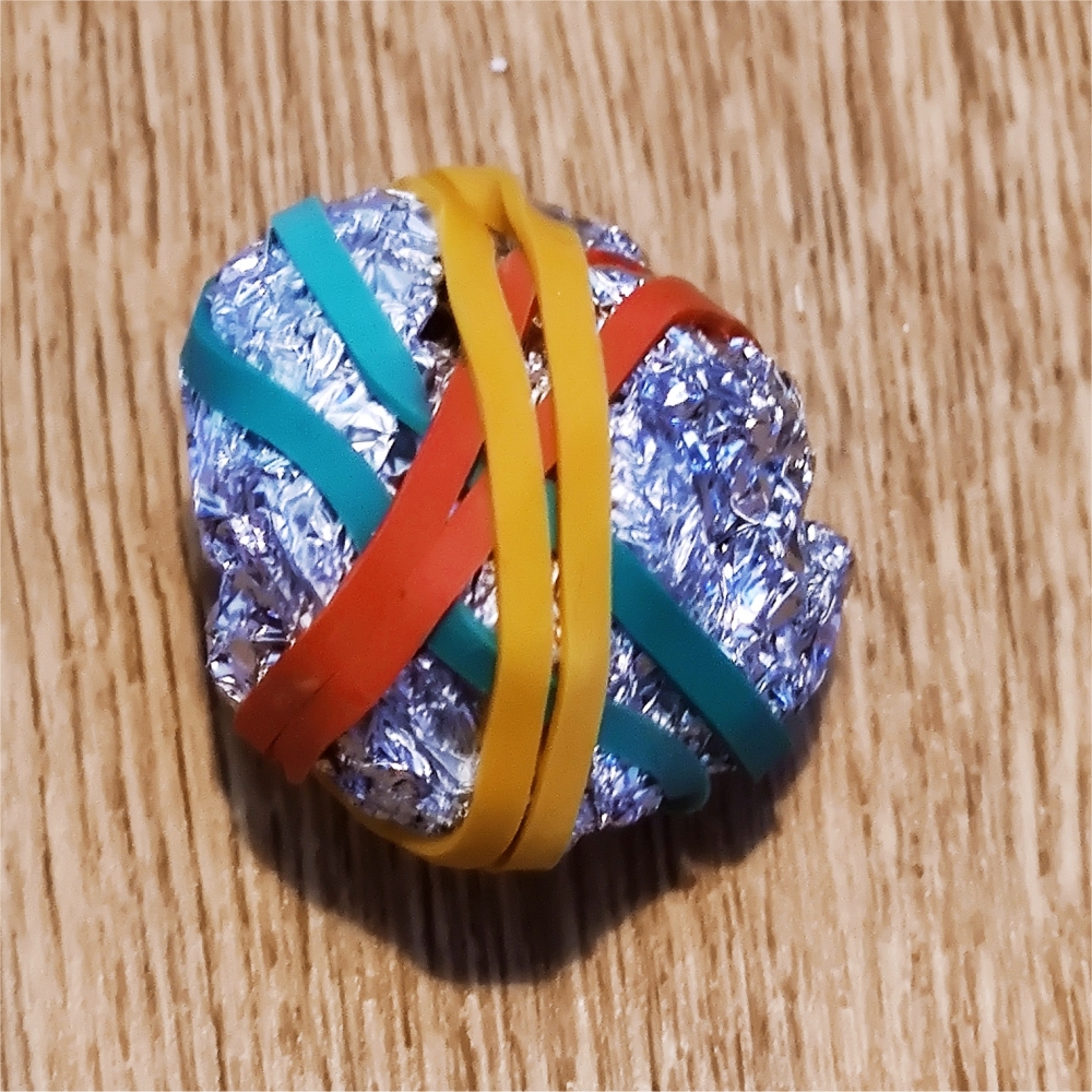 Rubber Band Bouncy Ball Tiikat