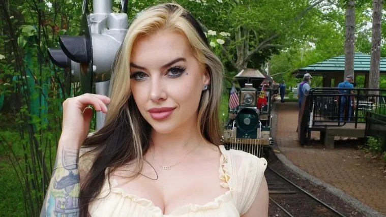 Cubbi Thompson (Actress) Age, Net Worth, Boyfriend & More