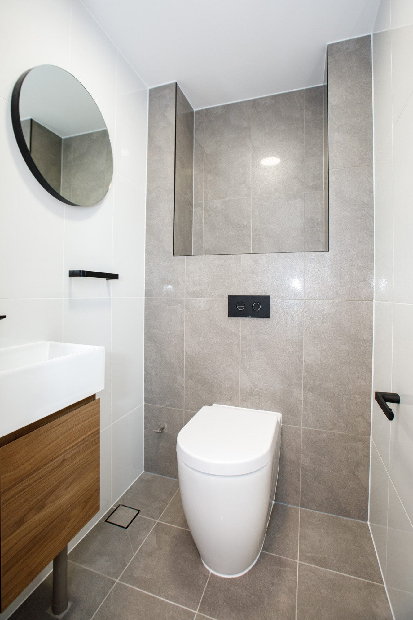 Bathroom Renovation Dubai Bathrooms Tiling Works & fit out of Wet Room