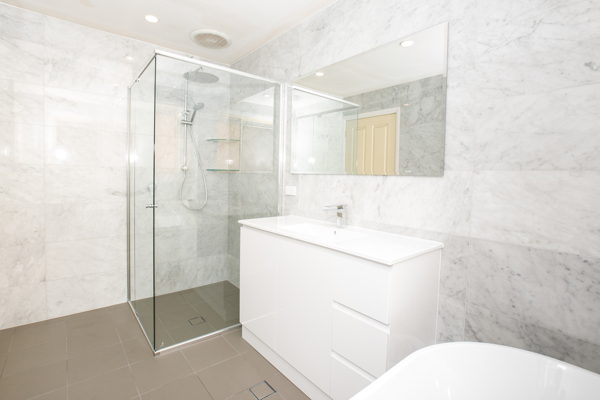 Bathroom Renovation Dubai Bathrooms Tiling Works & fit out of Wet Room