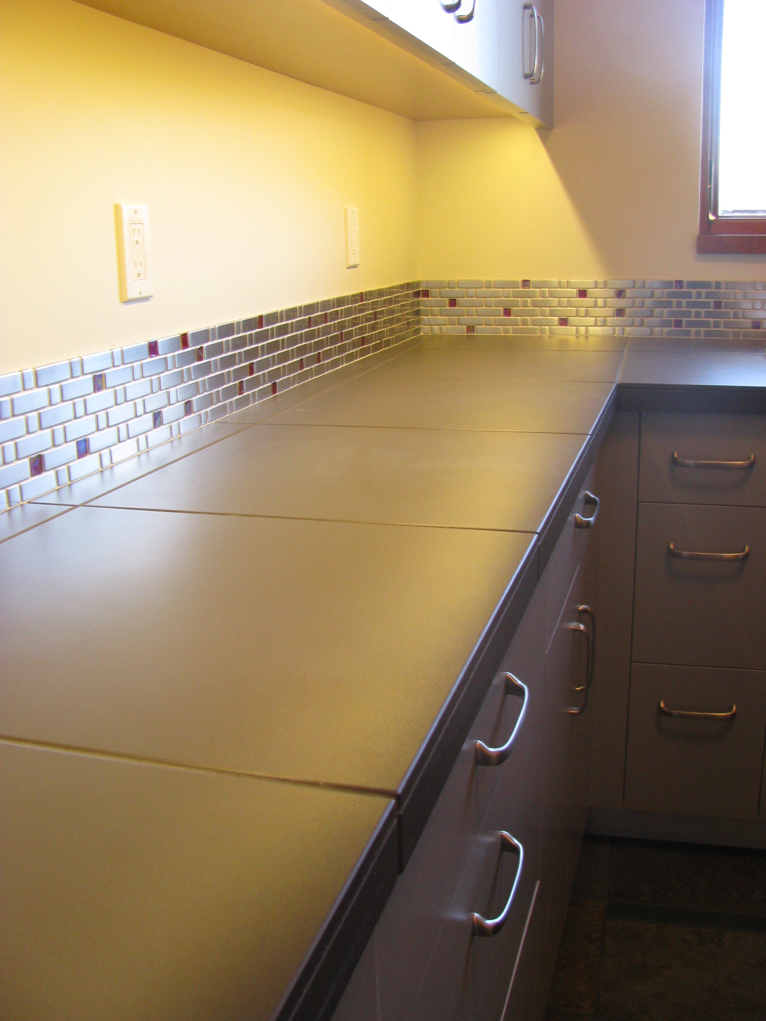Counters and Vanities Tile Bend Oregon Brian Stephens Tile, Inc.