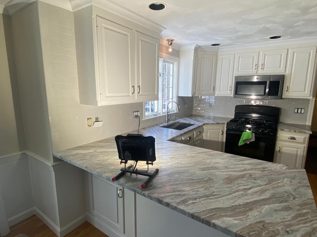 Kitchen Counter - Tiles Services