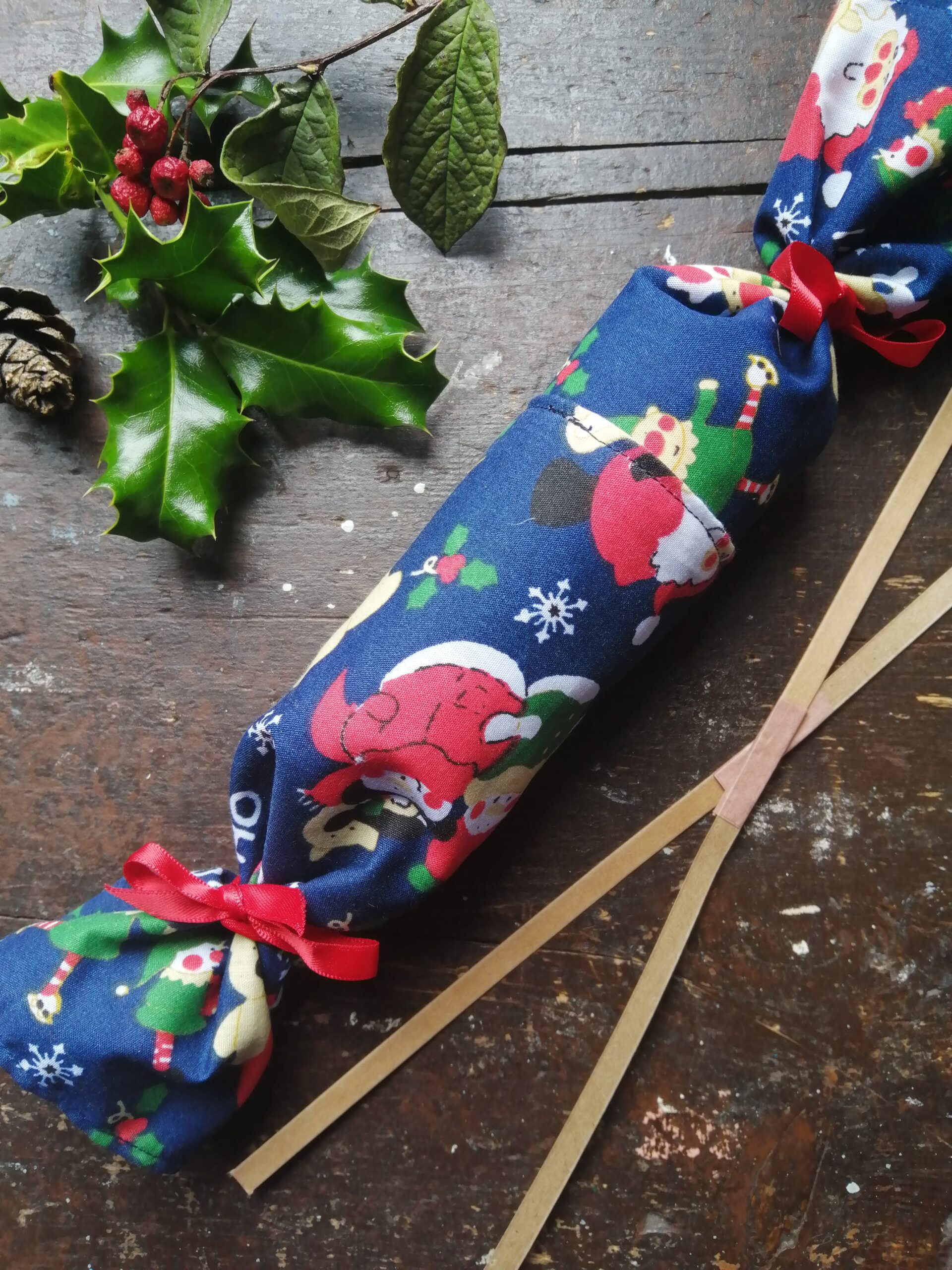 Reusable Christmas Crackers, Fabric Christmas crackers. Tillyboos