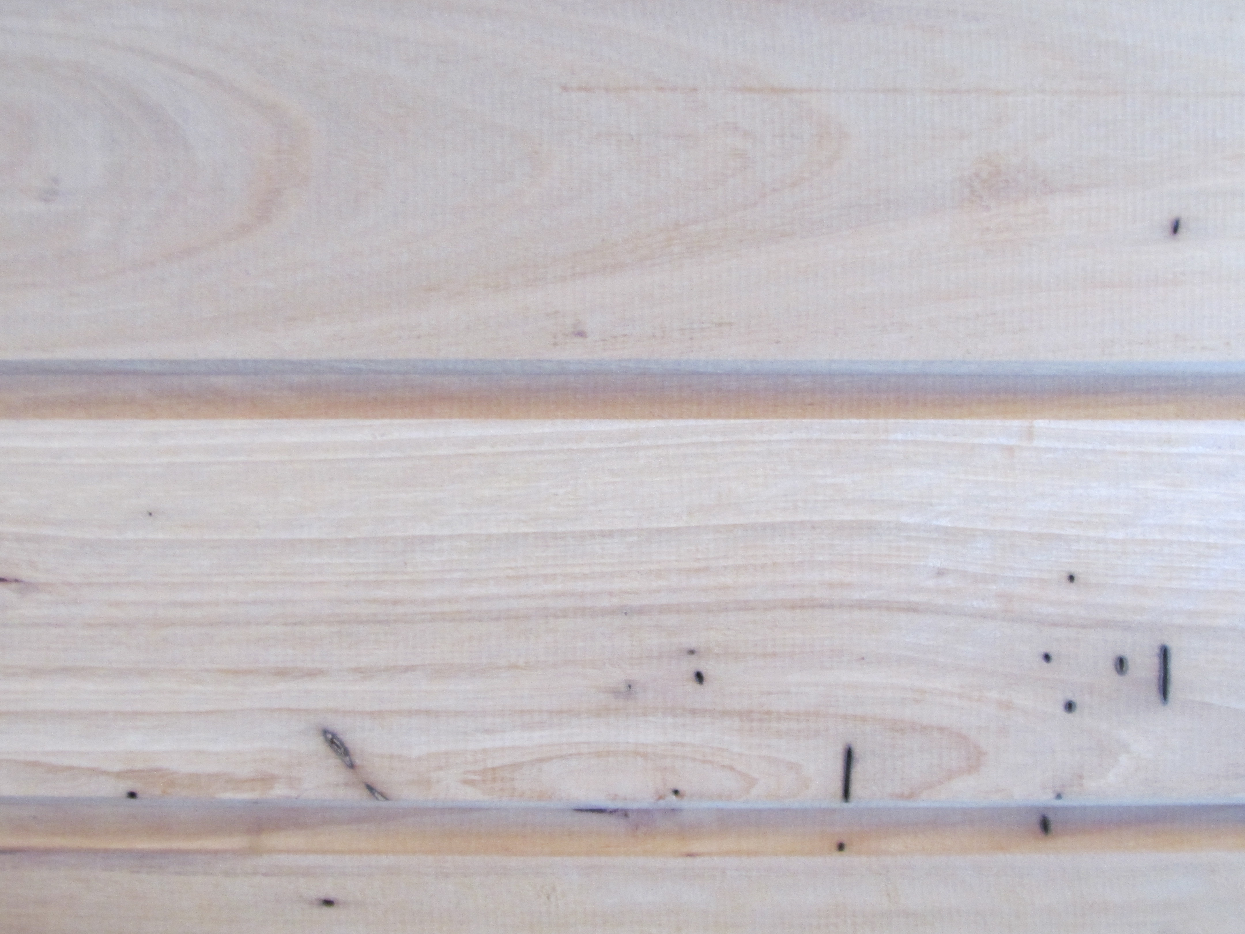 White Mahogany Cladding Timber & Rose