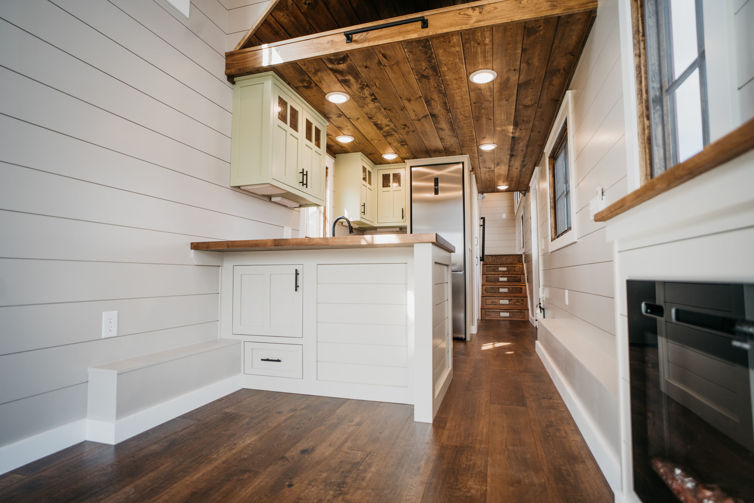 TIny house by Timbercraft Timbercraft Tiny Homes