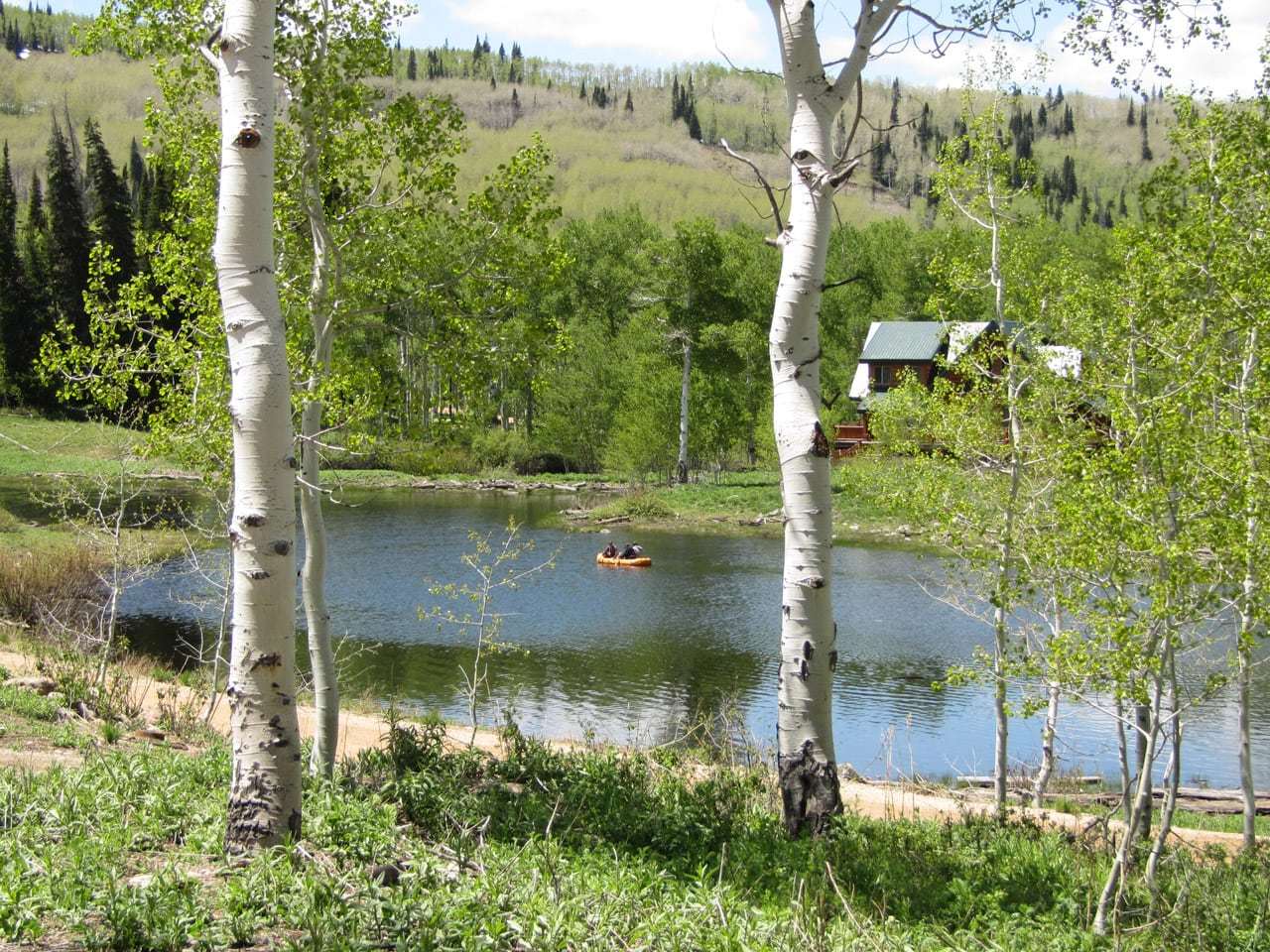 Timber Lakes Minutes Away. A World Apart.