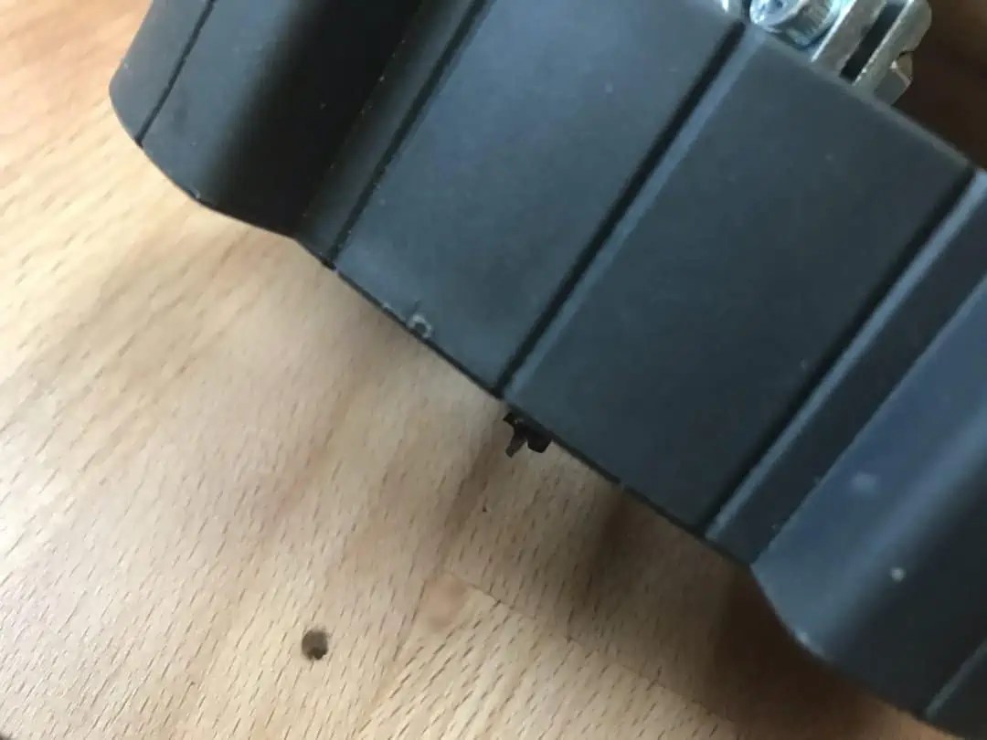 Höhenverstellbarer Schreibtisch selber bauen - mit smarten Lösungen!